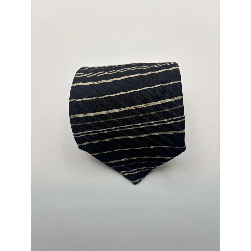 Alfani Uomo Mens Silk Necktie Black Tan Cream Horizontal Striped Made in Italy